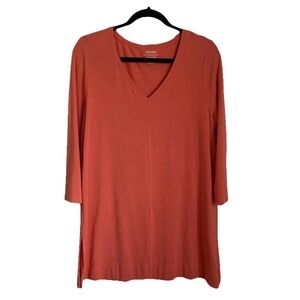 Chico's Ultimate Tee Shirt Womens M V-Neck Tunic Top 3/4 Sleeve Relaxed Flowy
